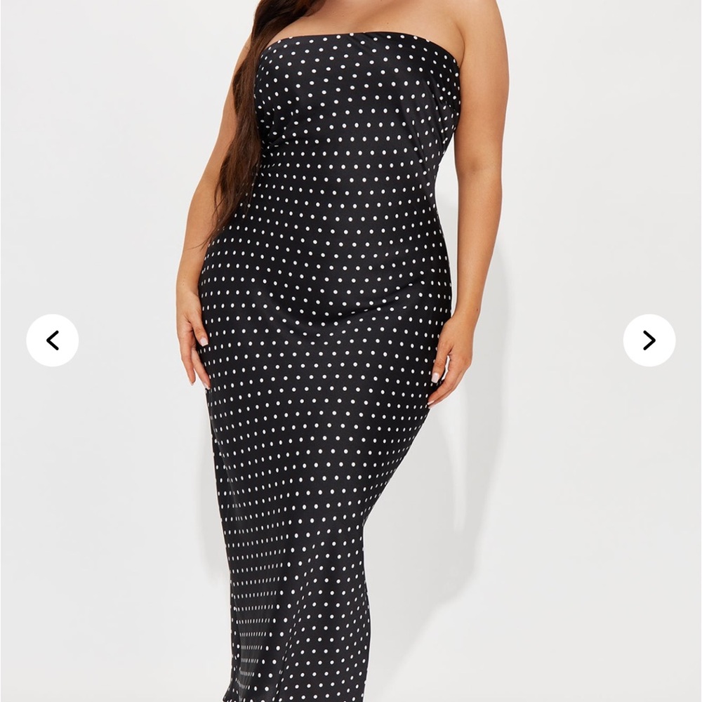 Chic Black Polka Dot Maxi Dress